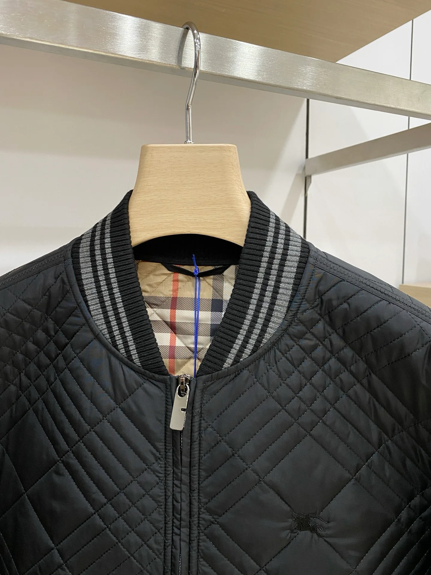 Men's Jackets And Down Jackets BURBERRY 18469497