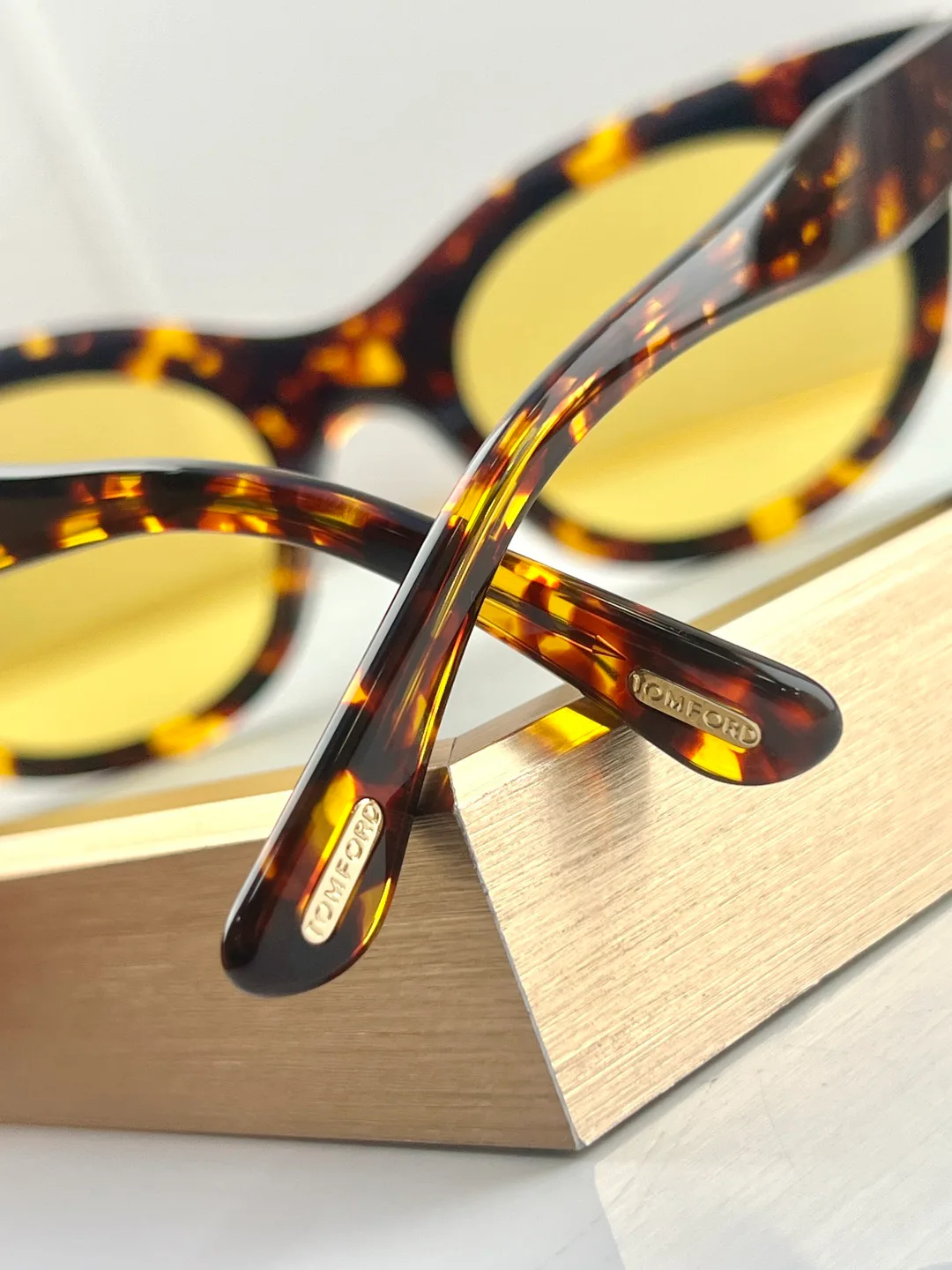 Glasses TOM FORD 17366393