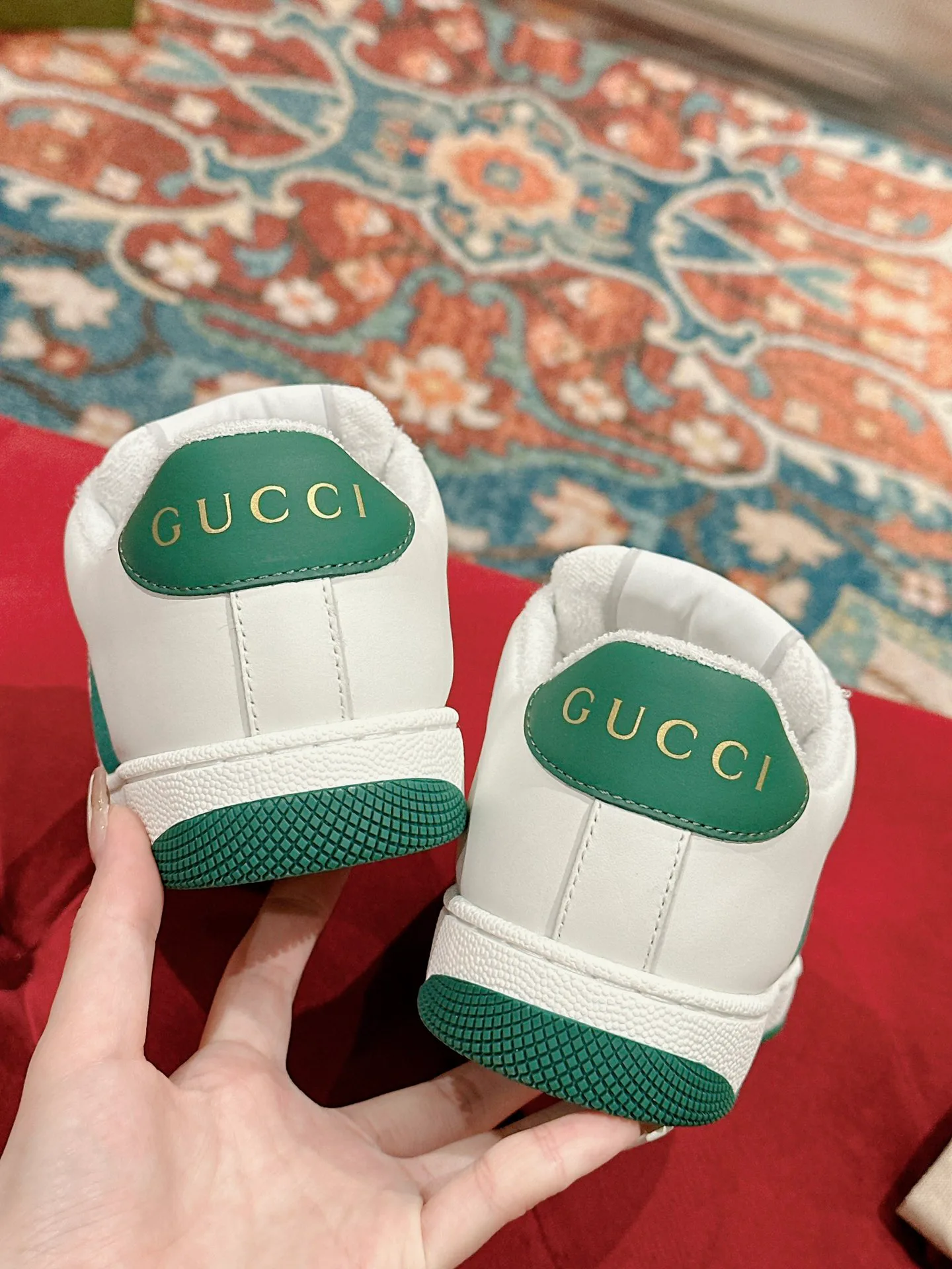 Women's Sneakers GUCCI 17956674