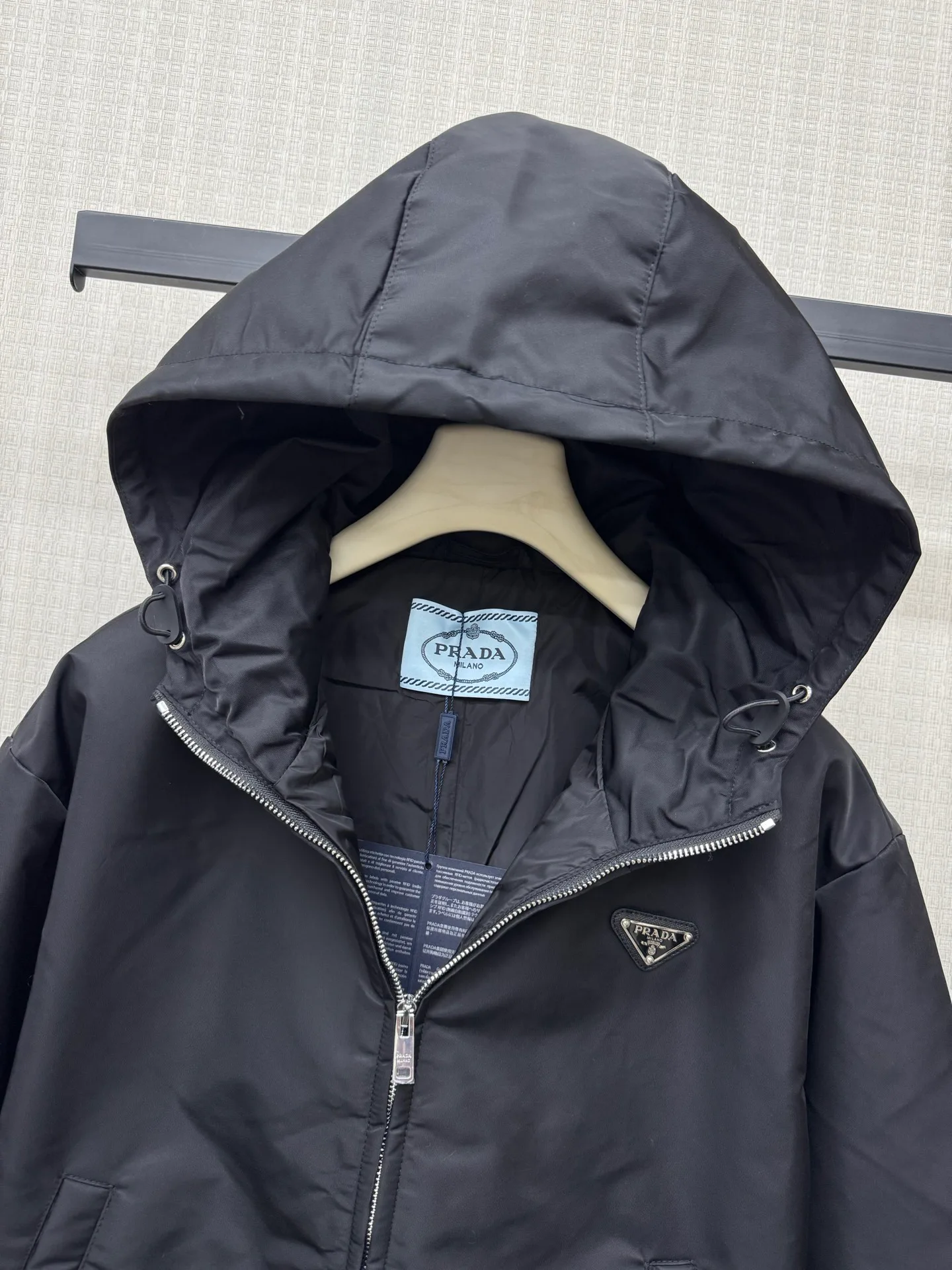 Women's Jackets And Down Jackets PRADA 18204533
