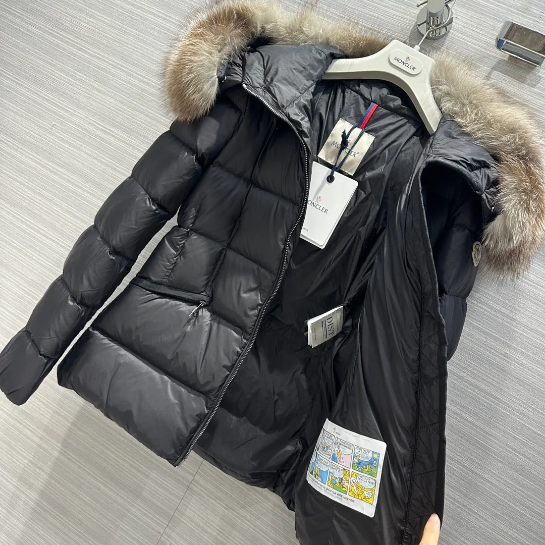 Women's Jackets And Down Jackets MONCLER 18130053