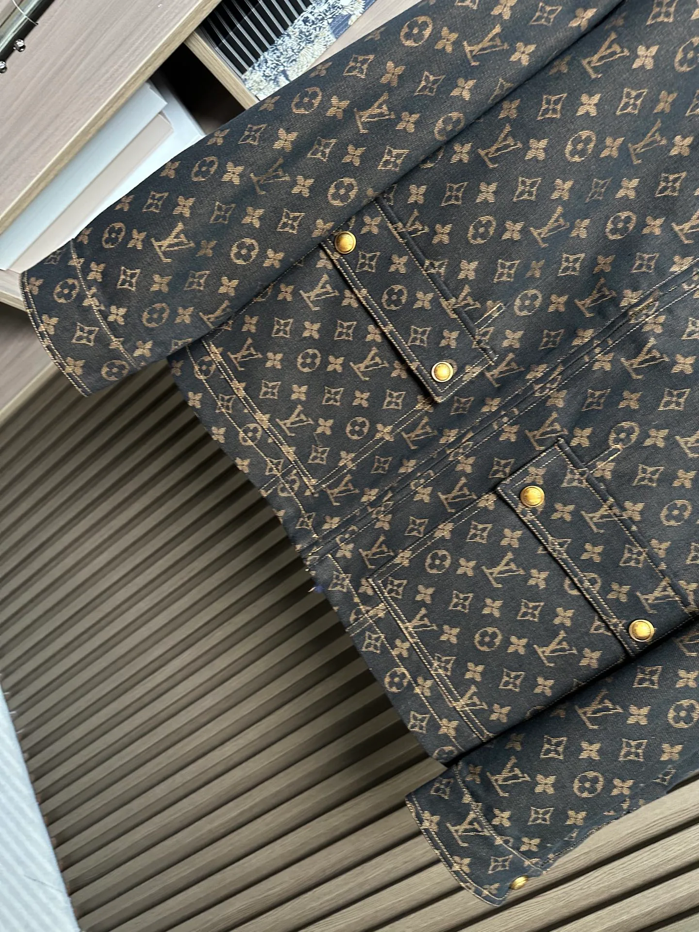 Men's Jackets And Down Jackets LOUIS VUITTON 18109845