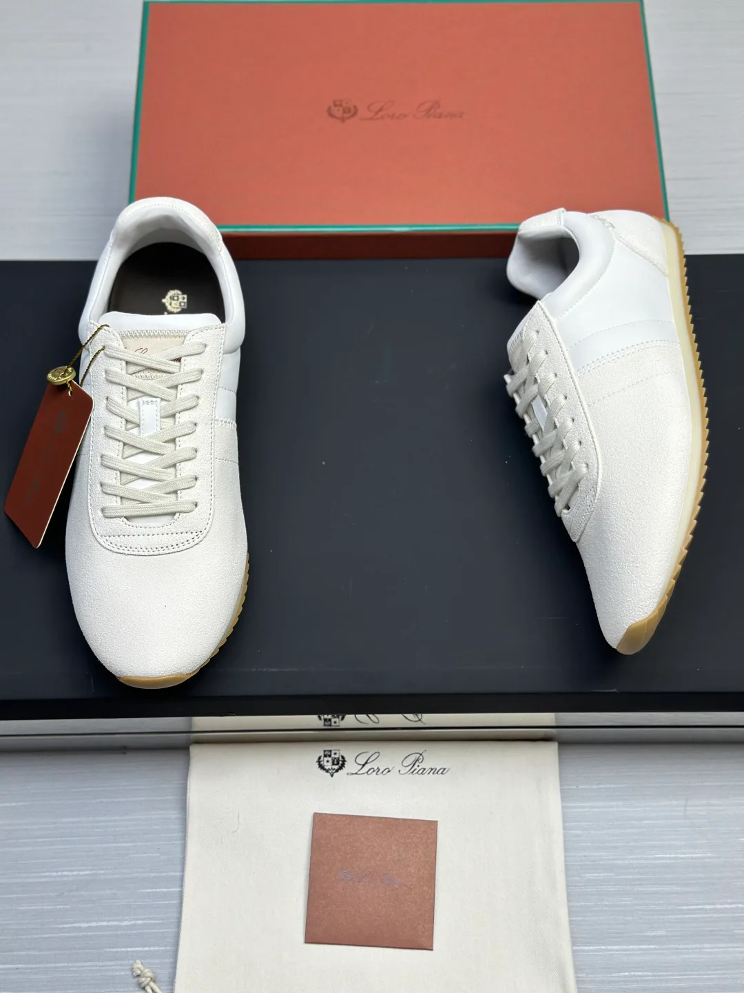 Women's Sneakers LORO PIANA 17505885