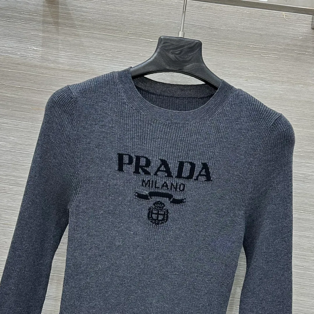 Джемперы И Свитеры Женские Prada 18633006