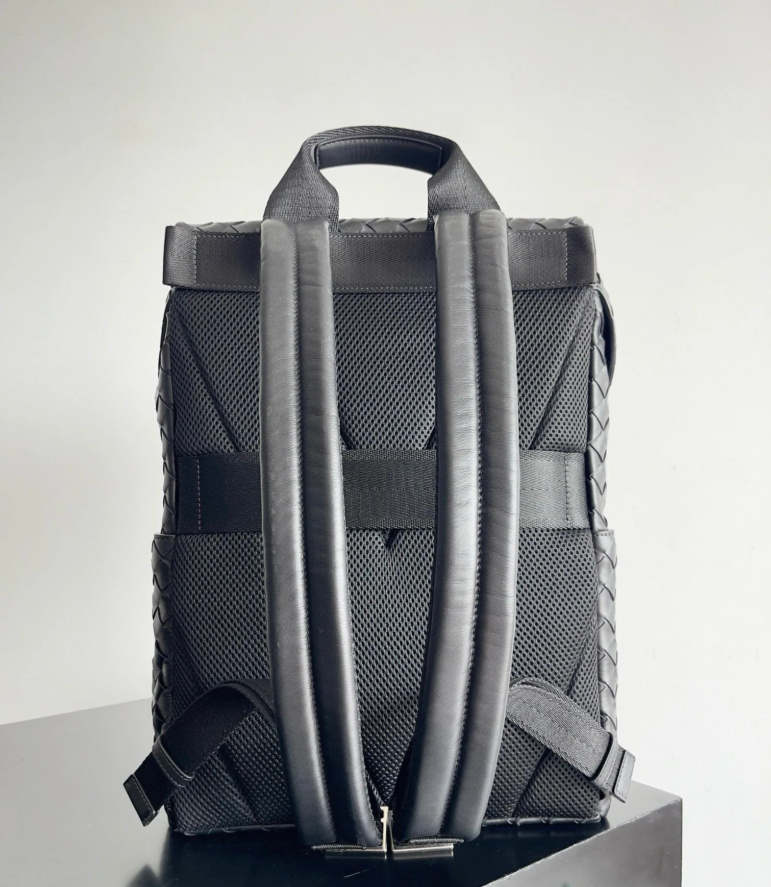 Men's Backpacks BOTTEGA VENETA 18368252