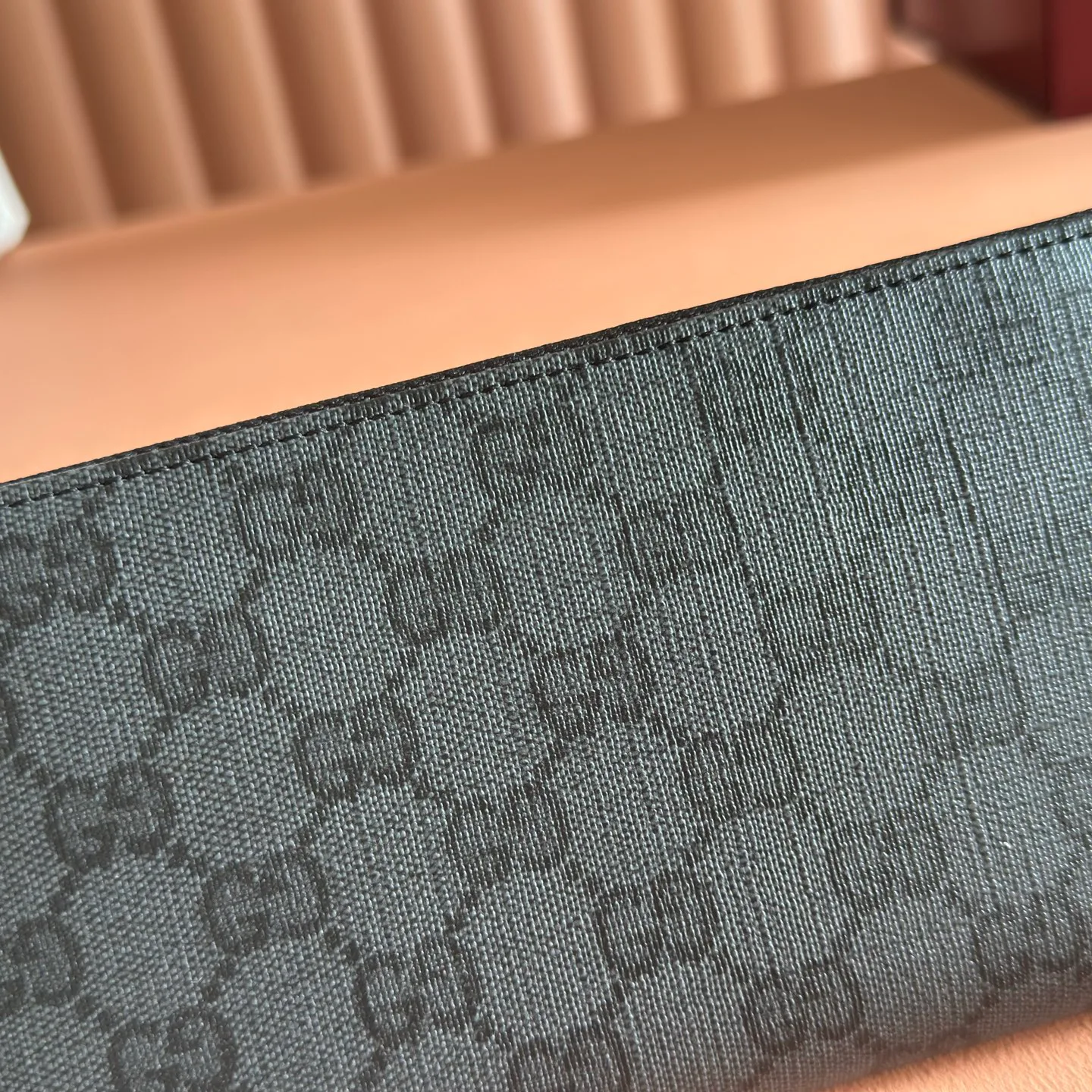 Women's Clutches GUCCI 17947880