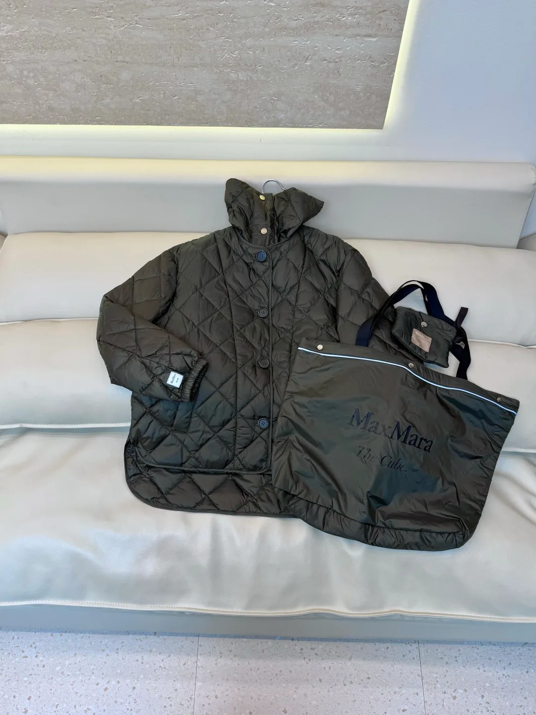 Women's Jackets And Down Jackets MAX MARA 17917319