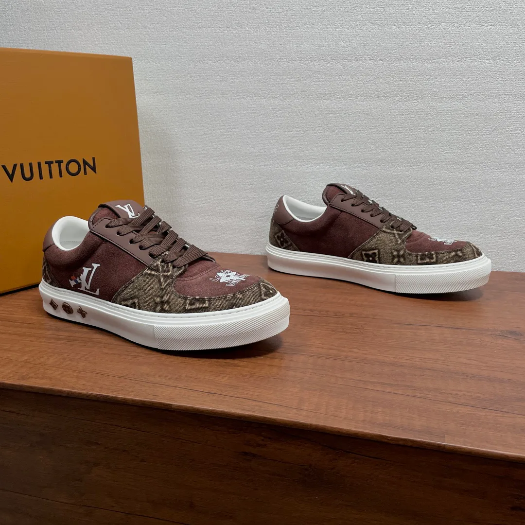 Кроссовки Мужские Louis Vuitton 18675084