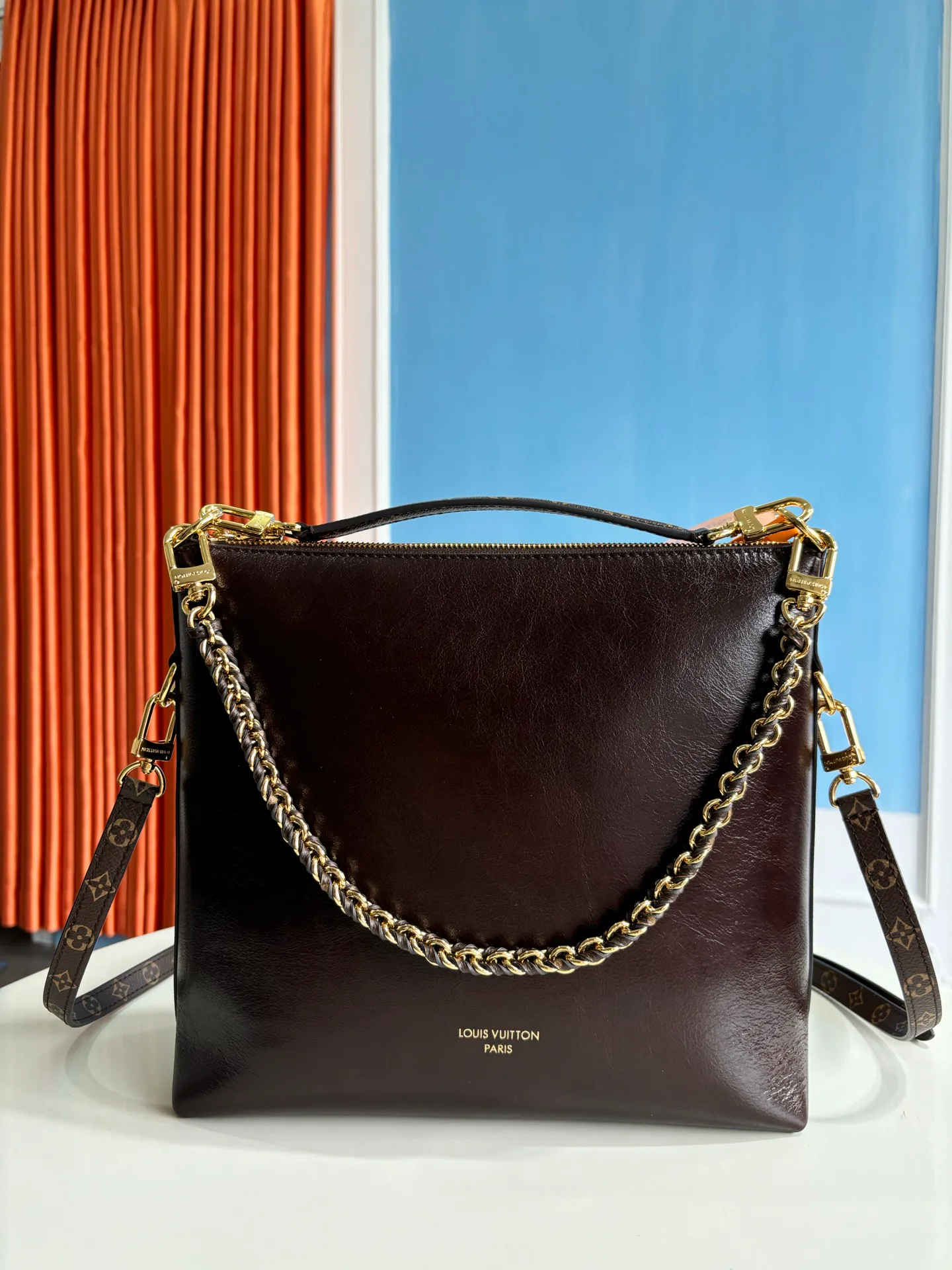 Women's Classic Handbags LOUIS VUITTON 18456597