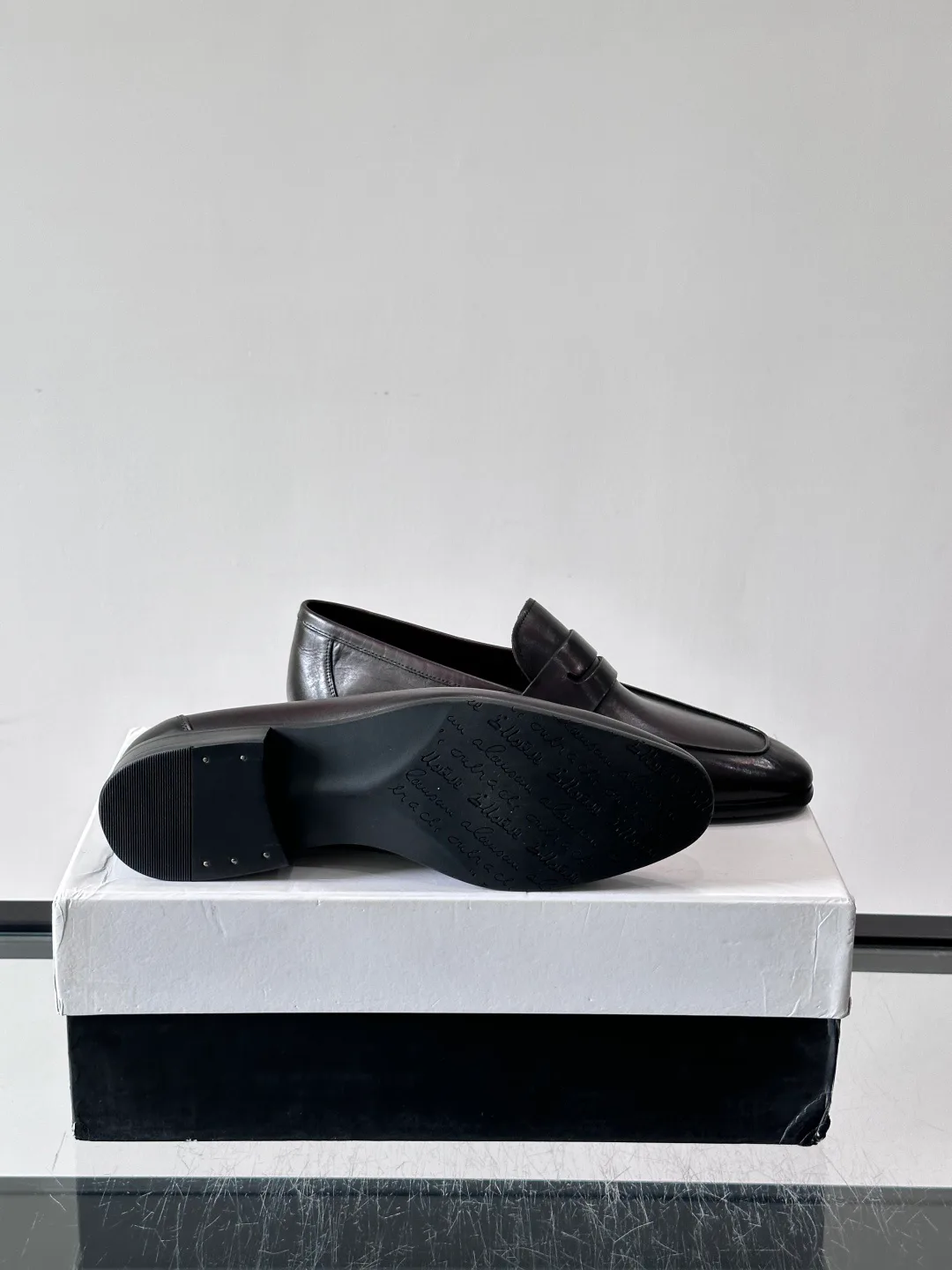 Men's Loafers And Dress Shoes BERLUTI 18055717