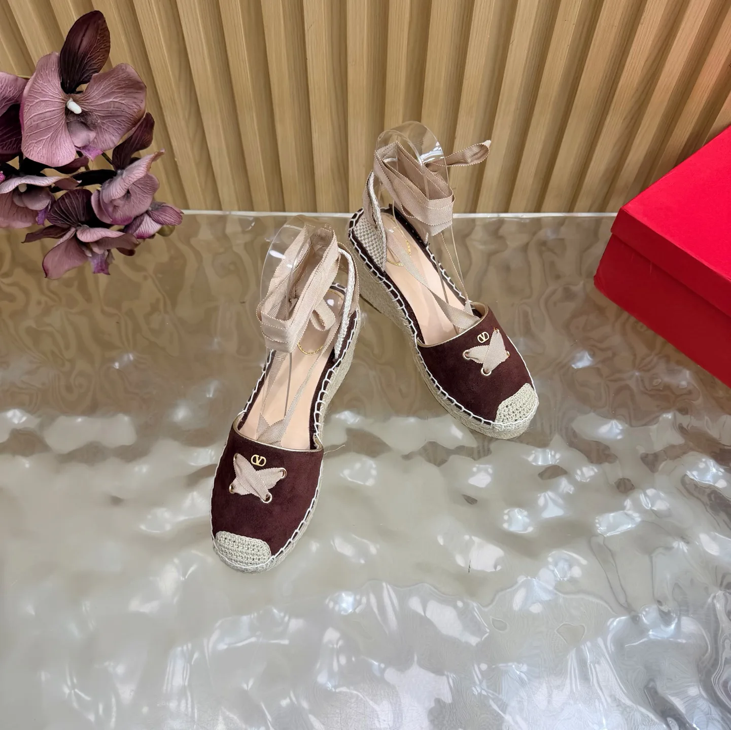 Women's Open-Toe Sandals VALENTINO 17757704