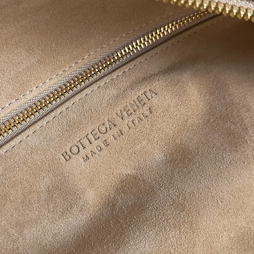 Women's Classic Handbags BOTTEGA VENETA 17972687