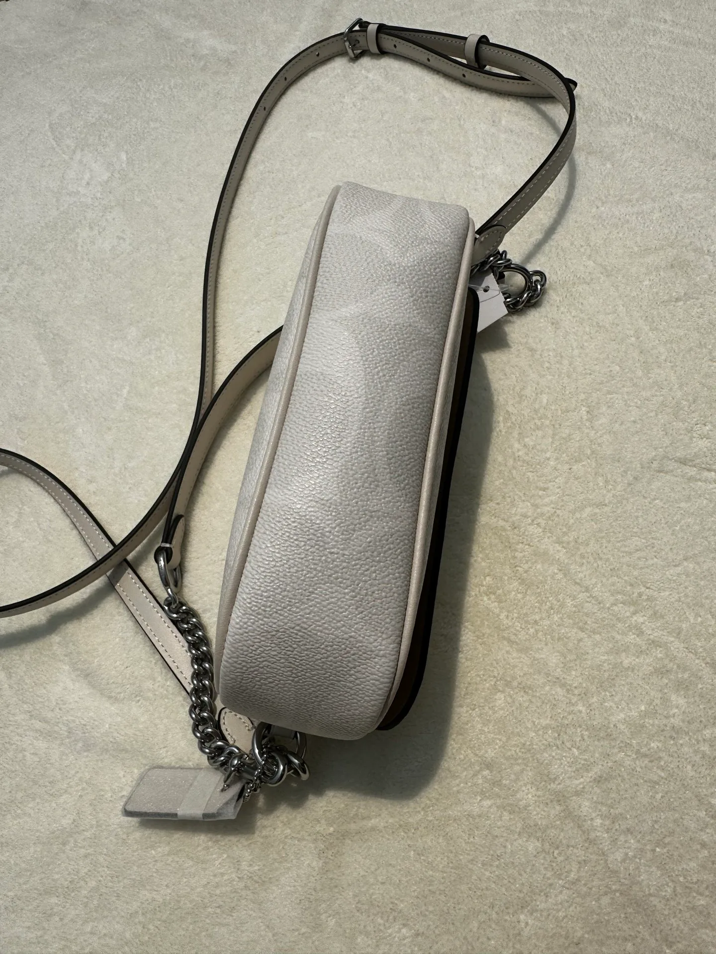 Women's Classic Handbags COACH 17960963