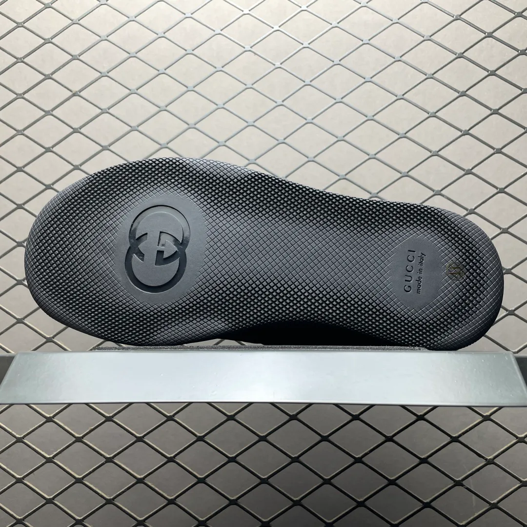 Women's Sneakers GUCCI 18301769