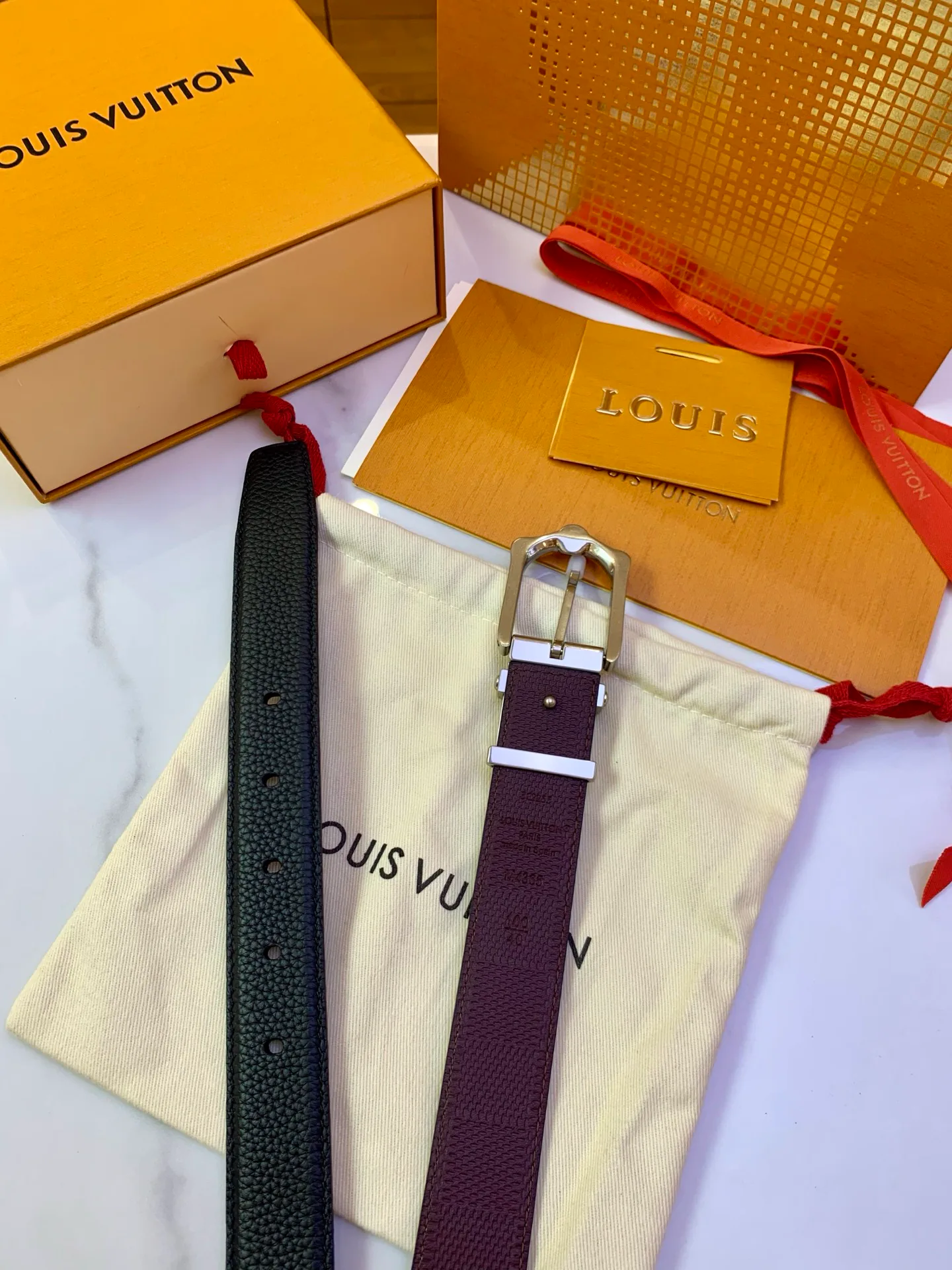Belts LOUIS VUITTON 17638910