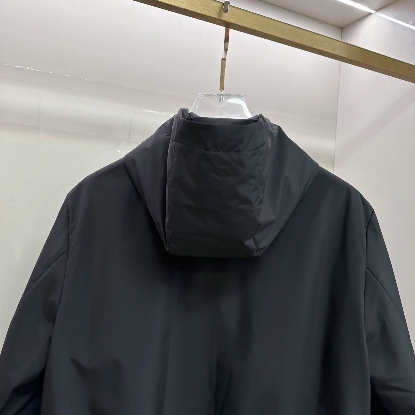 Men's Jackets And Down Jackets MONCLER 18140237