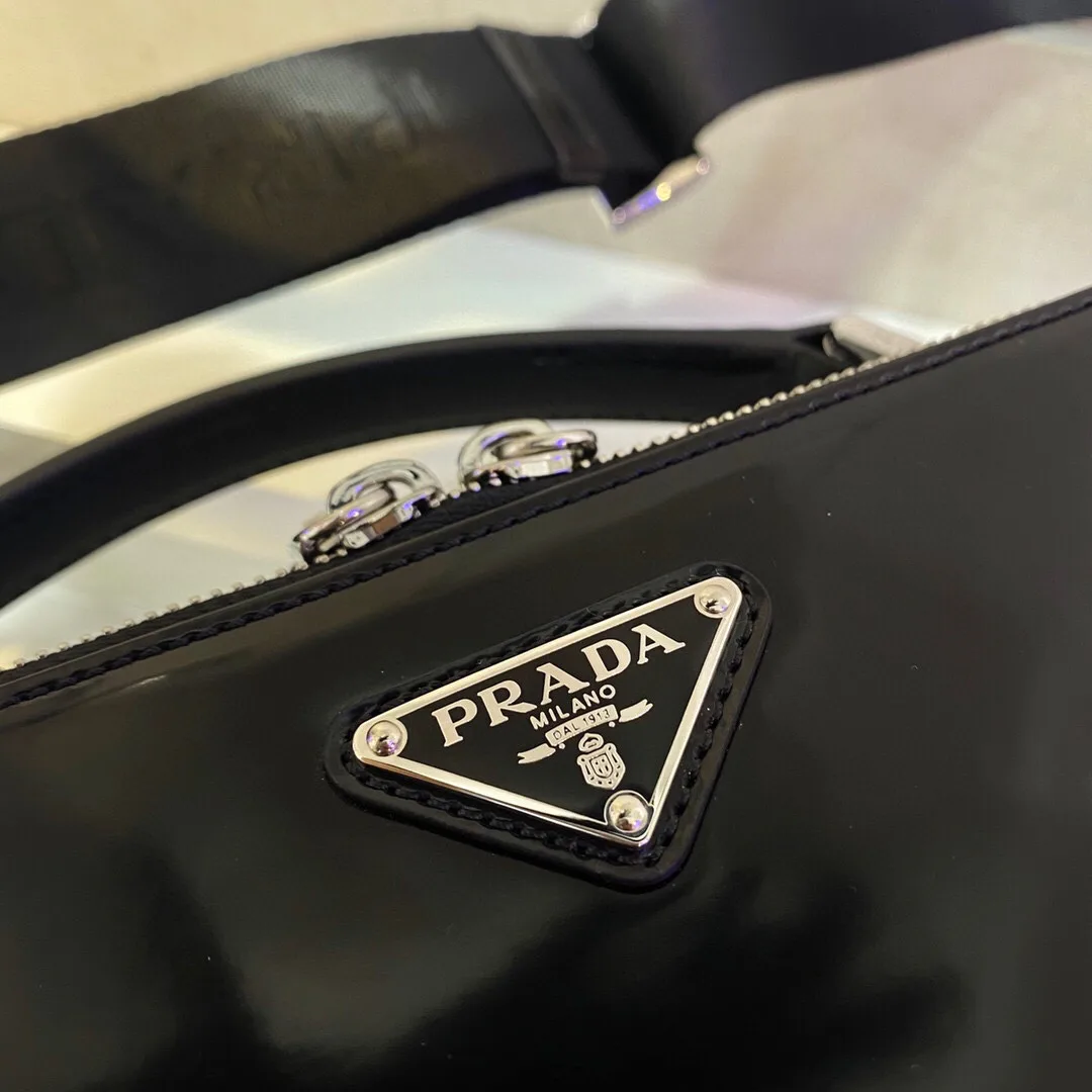 Women's Shoulder Bags PRADA 18323124