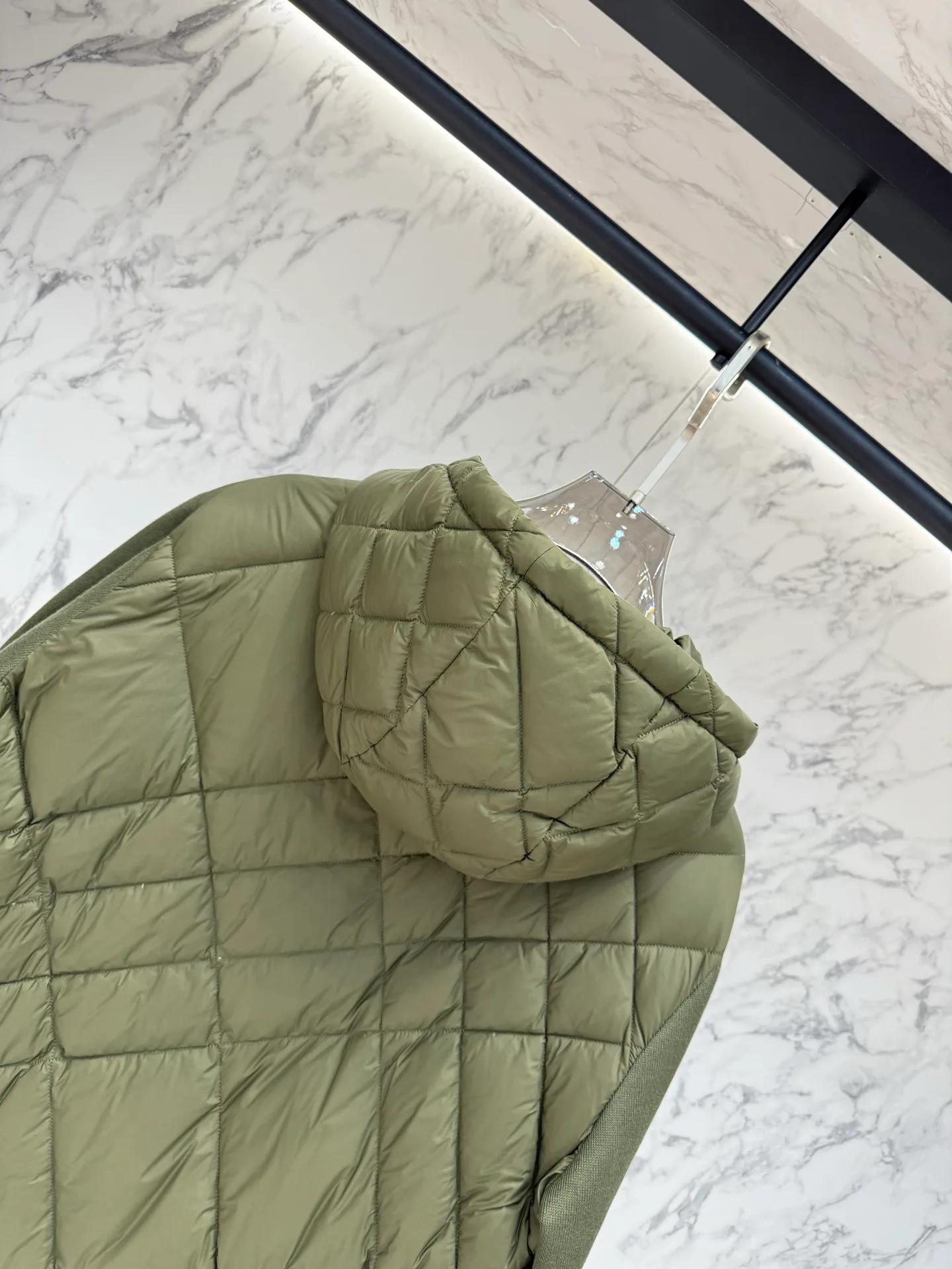 Men's Jackets And Down Jackets BURBERRY 18046111