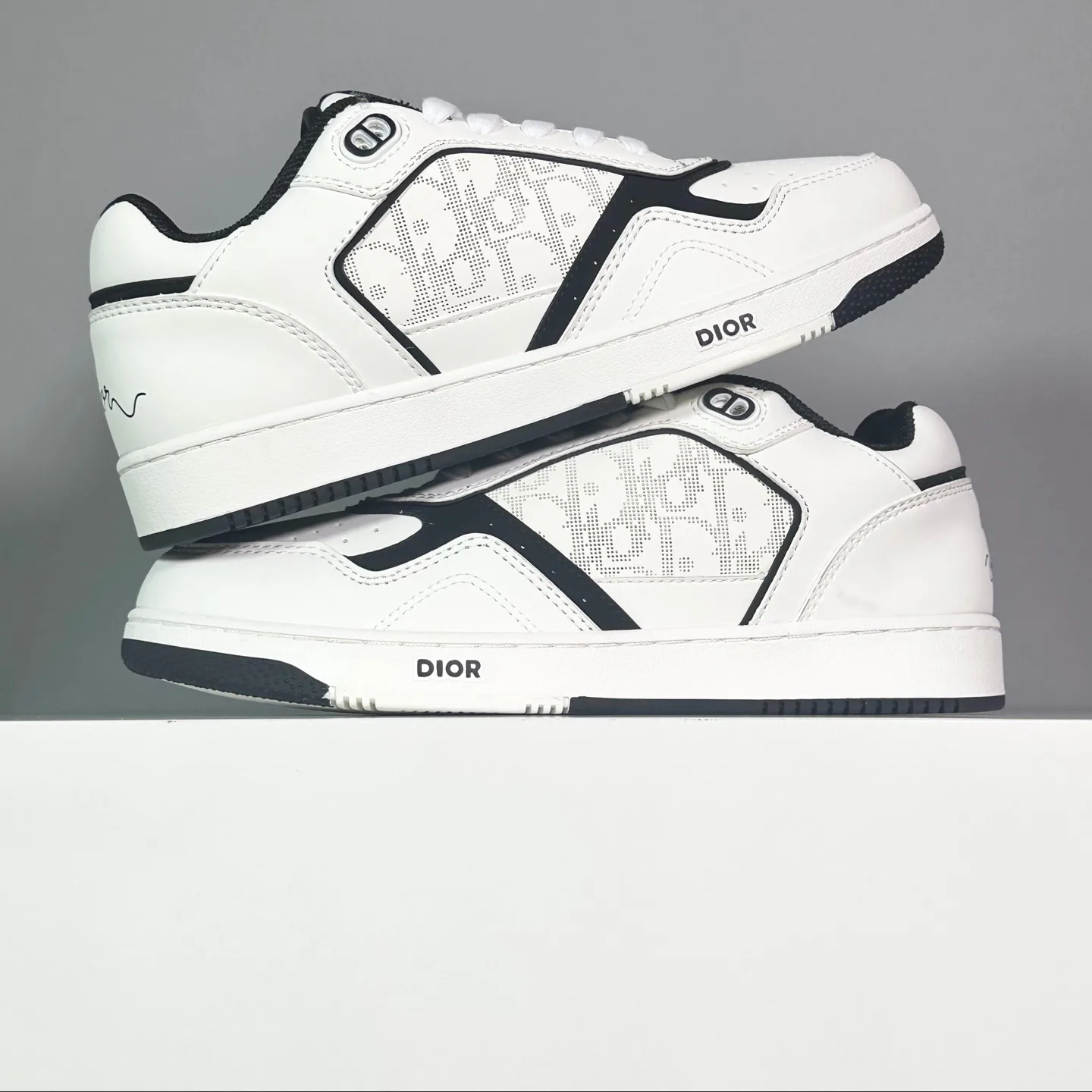 Men's Sneakers CHRISTIAN DIOR 17808391