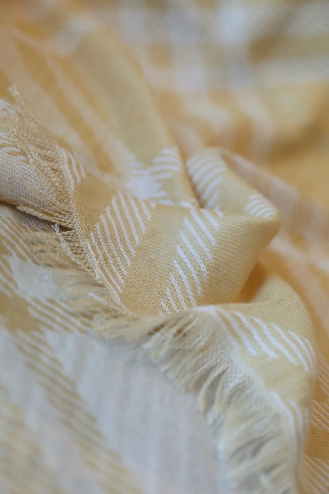 Scarves BURBERRY 18419148
