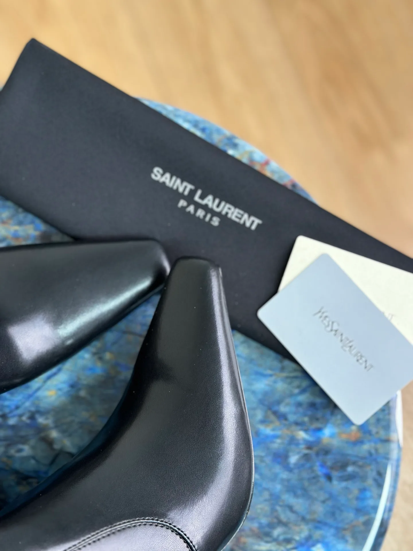Women's Booties SAINT LAURENT 17918133