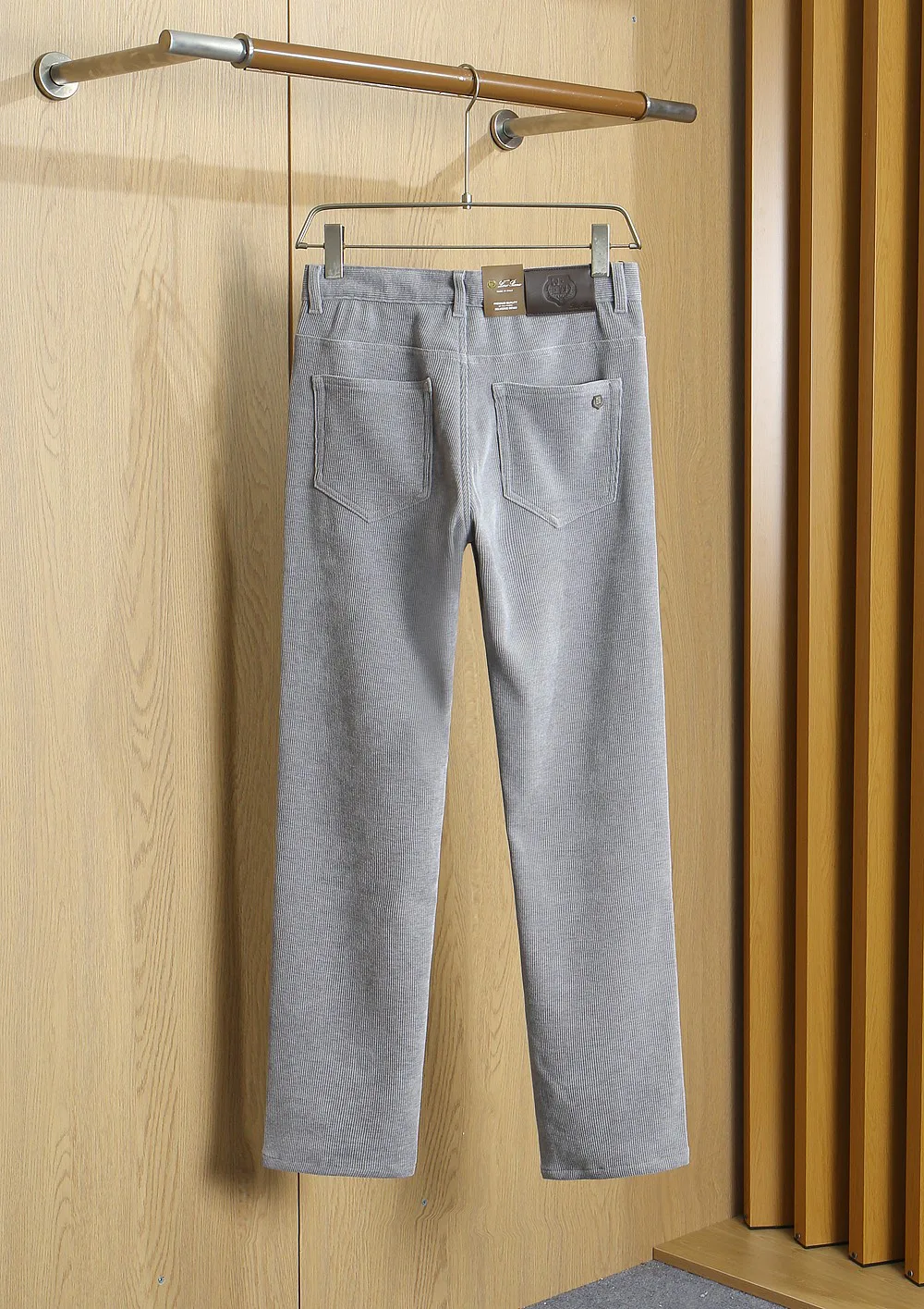 Men's Trousers LORO PIANA 17966803