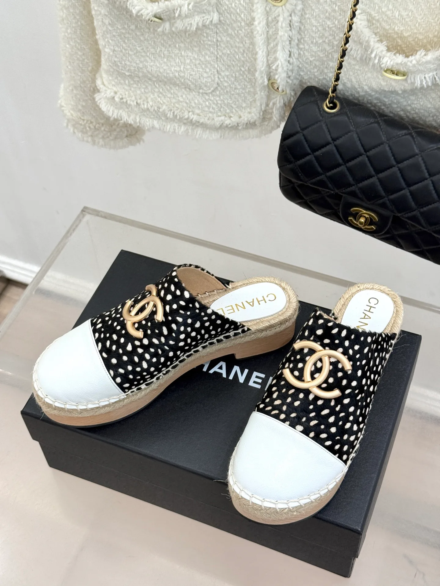 Women's Mules And Clogs CHANEL 17813173