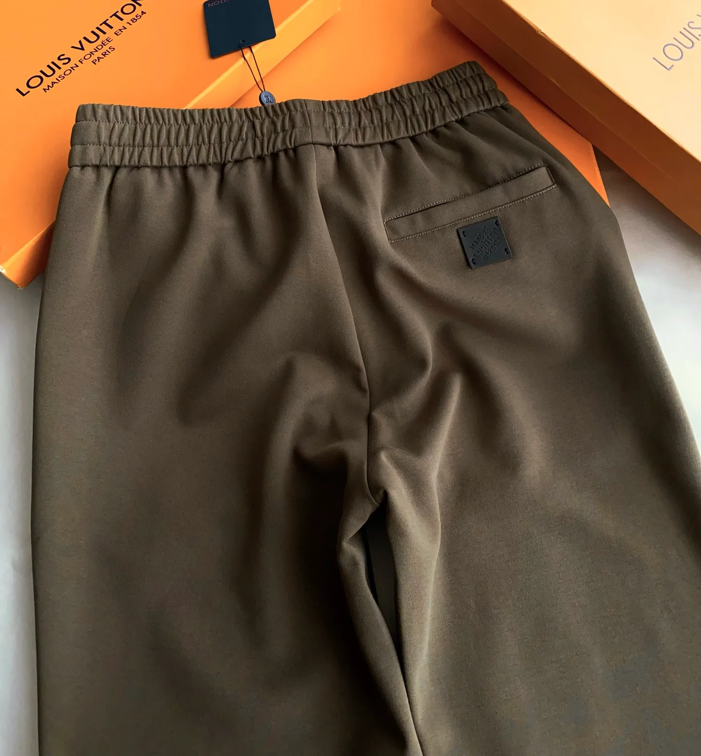 Men's Trousers LOUIS VUITTON 18469133
