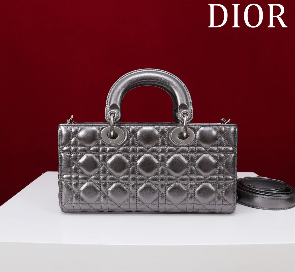 Women's Classic Handbags CHRISTIAN DIOR 18393005