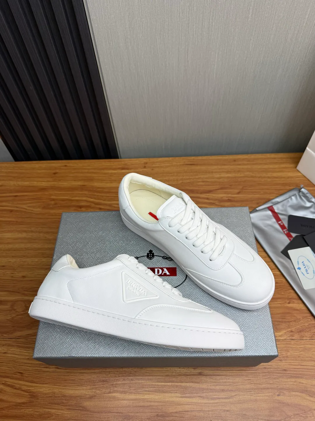 Men's Sneakers PRADA 18263660