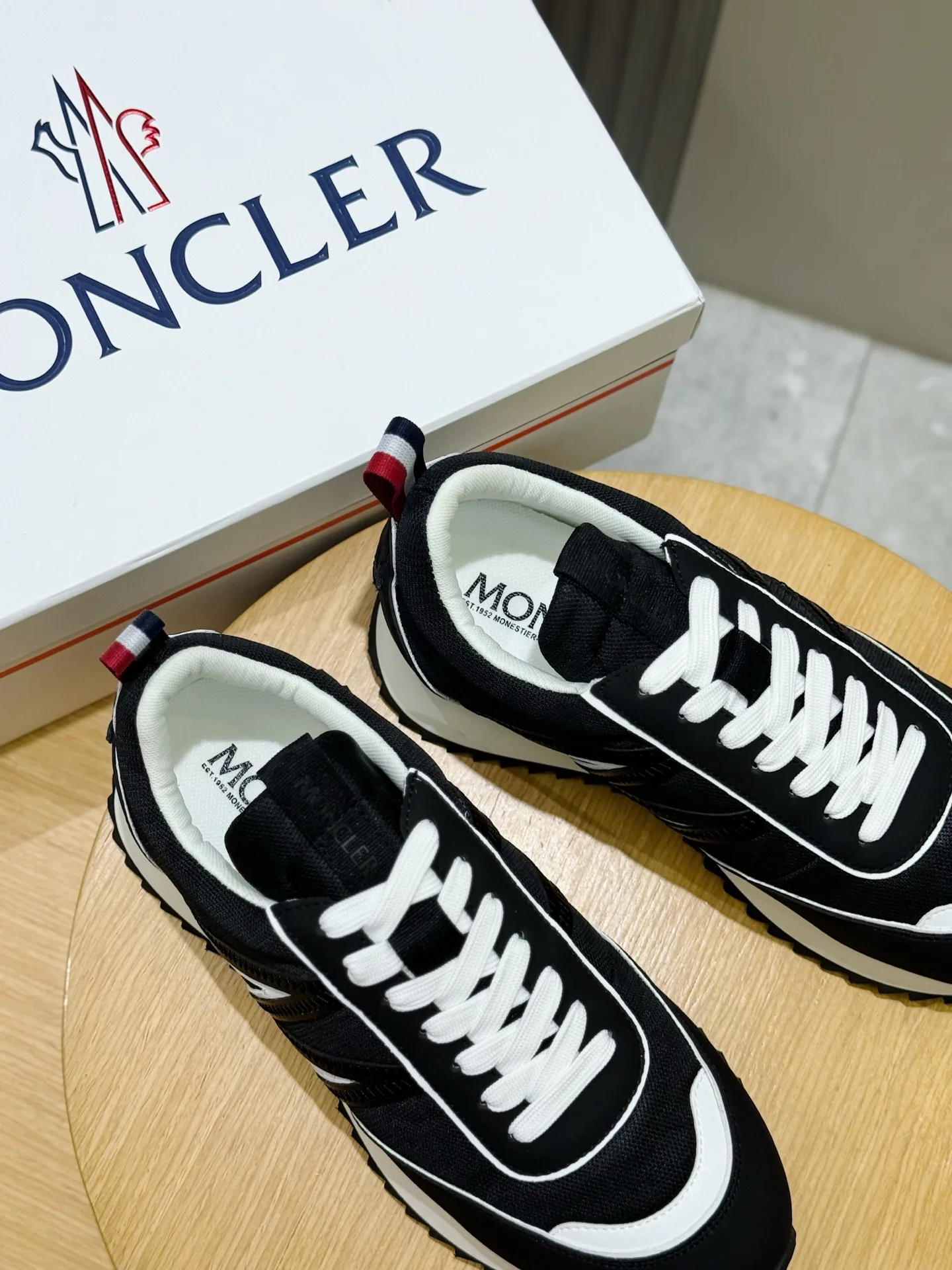 Men's Sneakers MONCLER 18101510