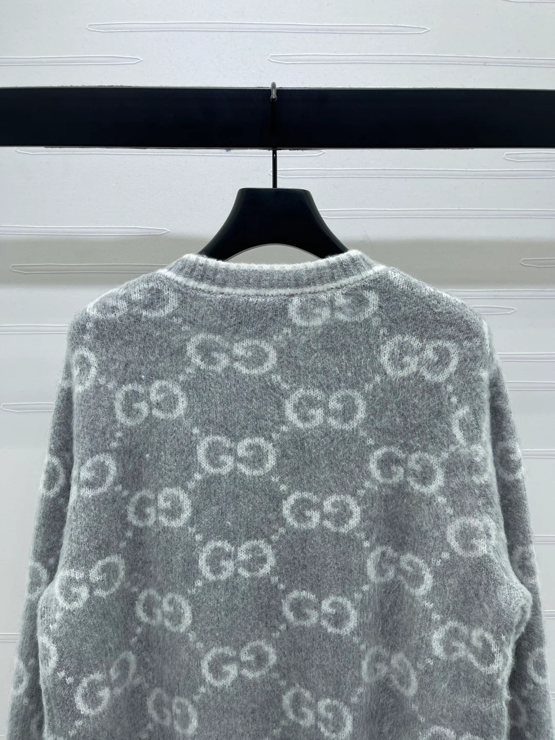 Джемперы И Свитеры Женские Gucci 18637358