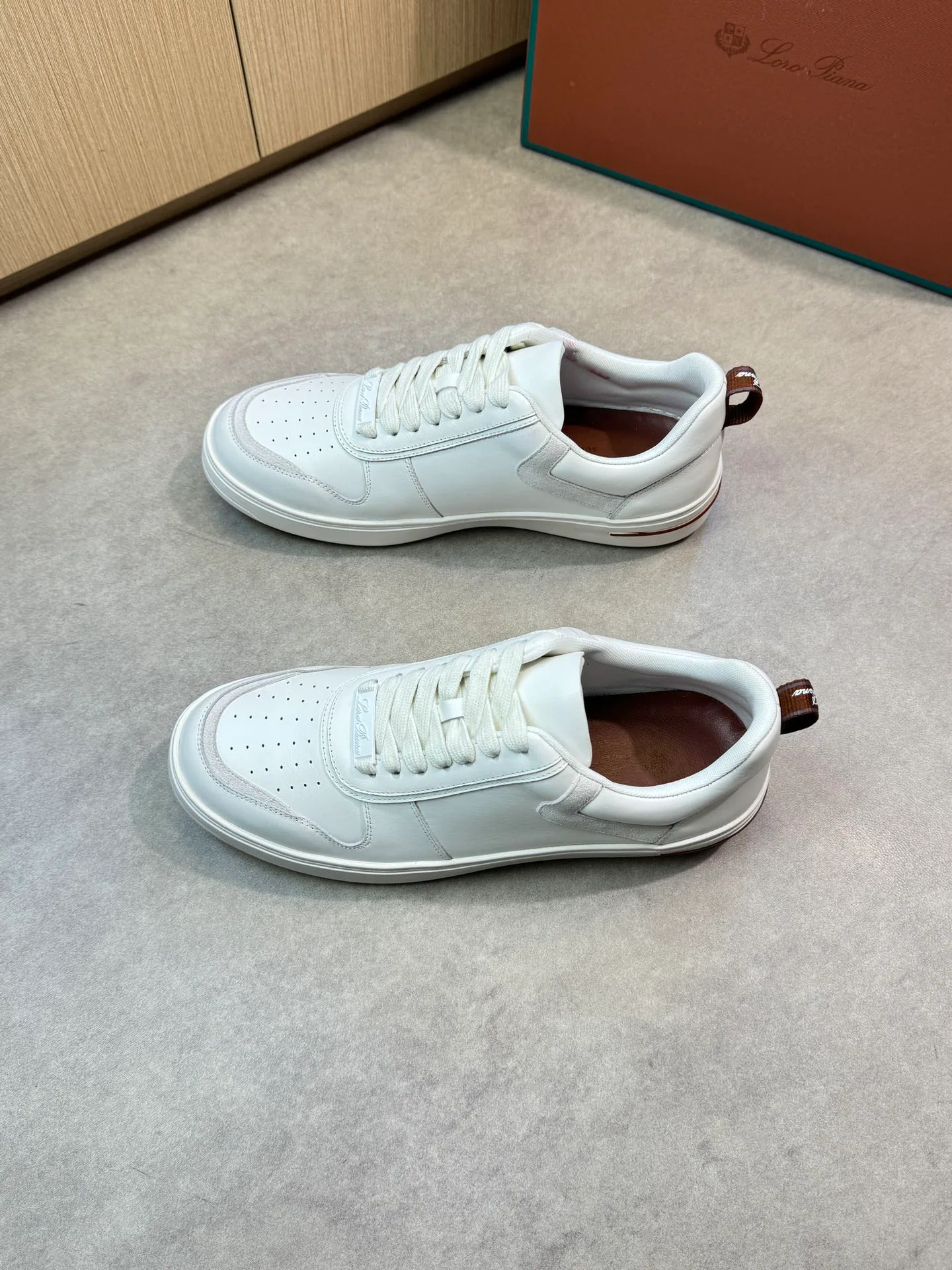 Men's Sneakers LORO PIANA 18103718