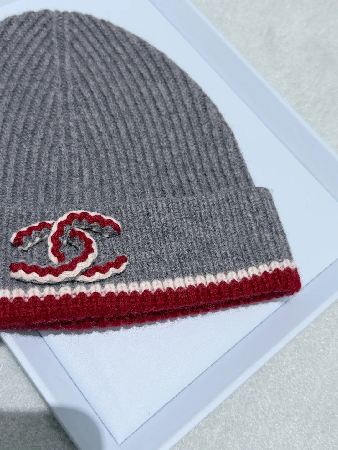 Hats CHANEL 18088251