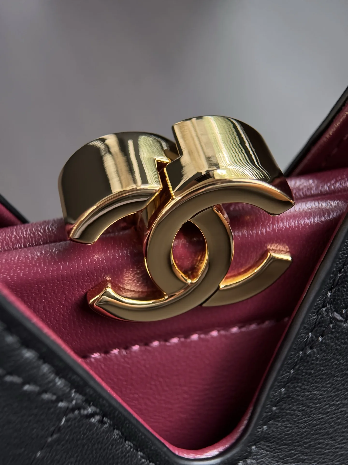 Women's Classic Handbags CHANEL 17364627