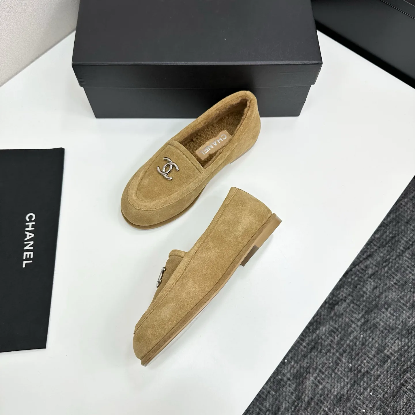 Women's Loafers And Moccasins CHANEL 18083886