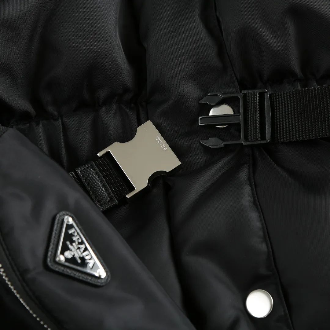 Women's Jackets And Down Jackets PRADA 17965105