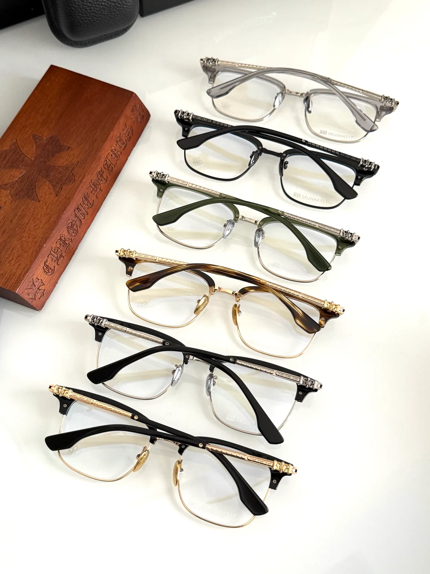 Glasses CHROME HEARTS 17437731