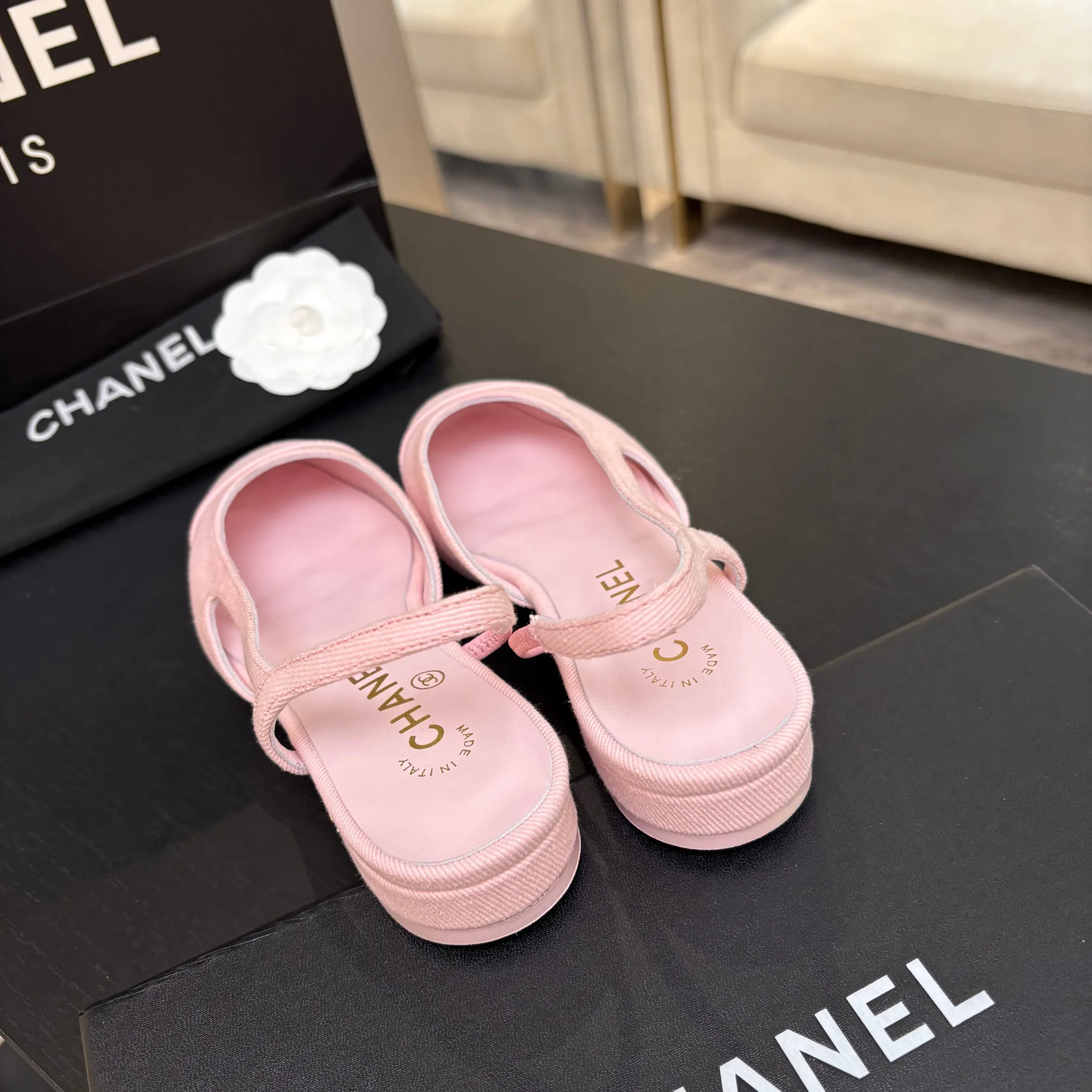 Women's Open-Toe Sandals CHANEL 17730812