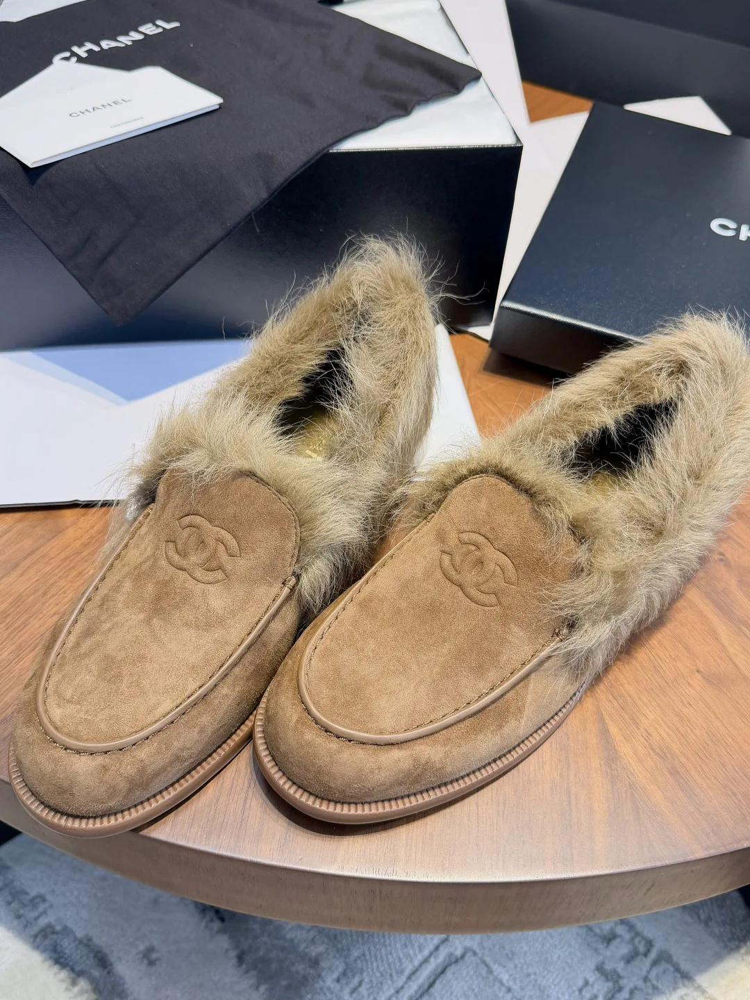 Women's Loafers And Moccasins CHANEL 18468690
