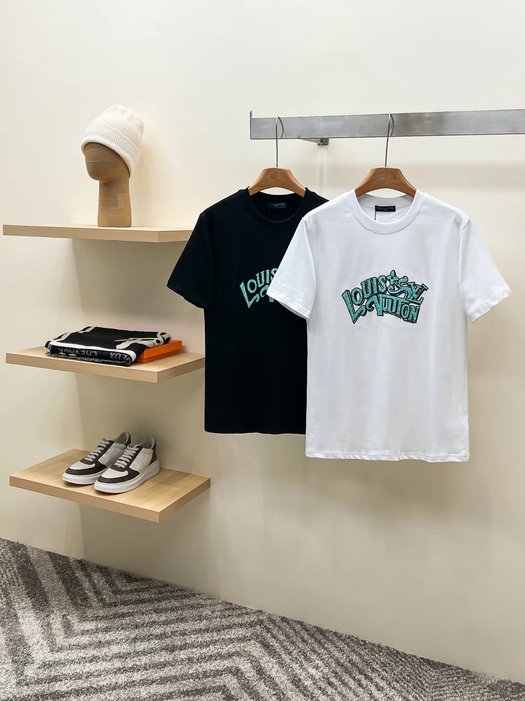 Men's T-Shirts LOUIS VUITTON 18499342