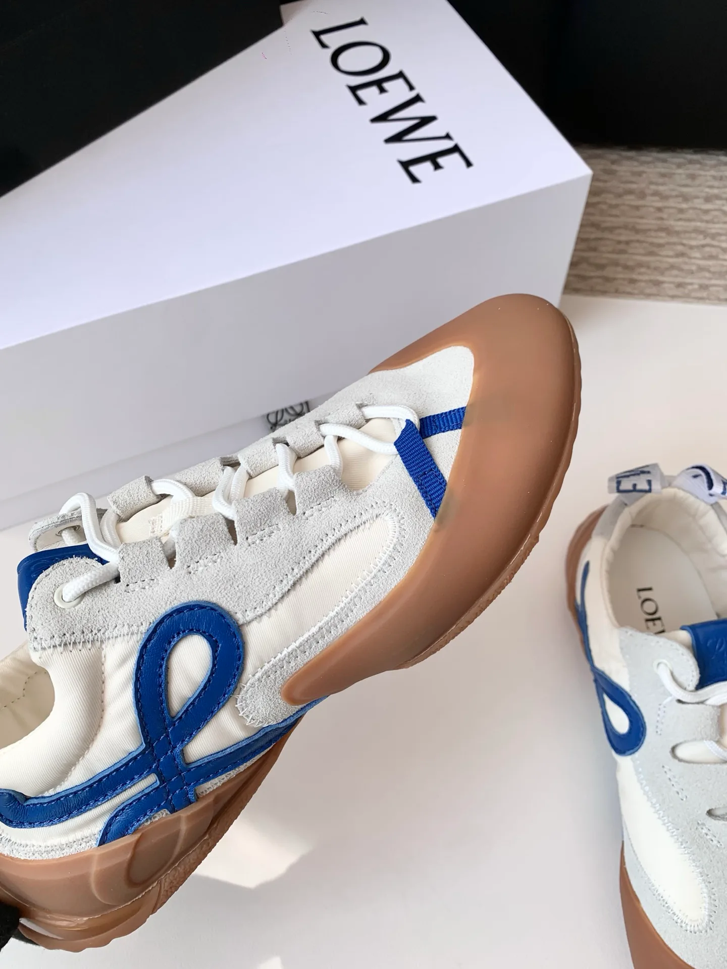 Women's Sneakers LOEWE 17990611
