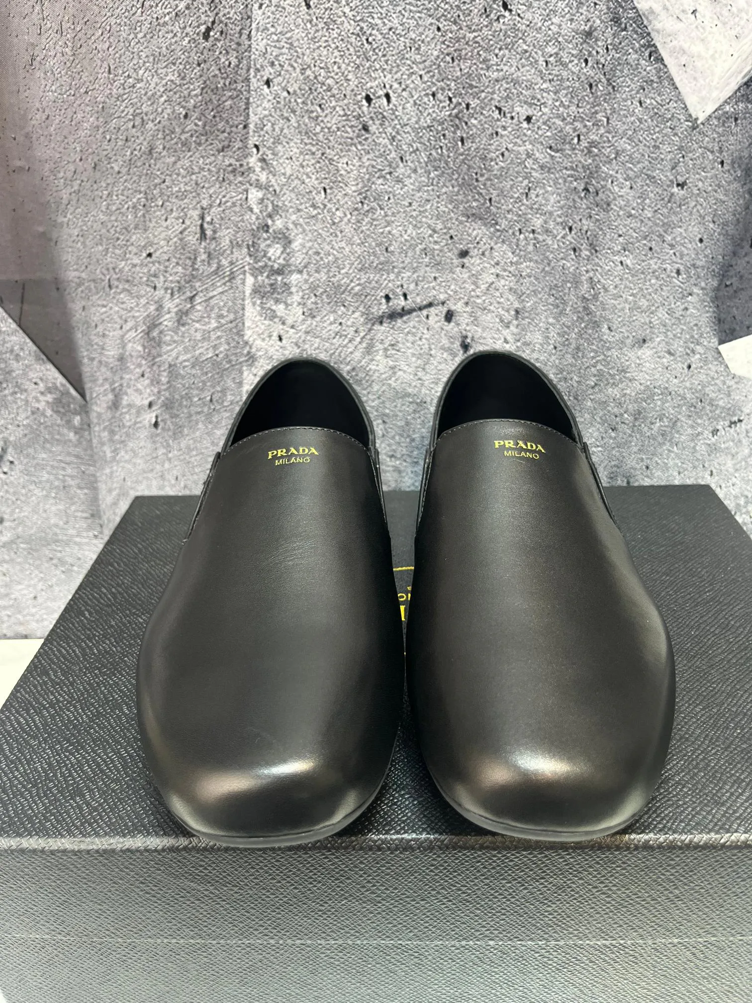 Лоферы И Туфли Мужские Prada 18561995