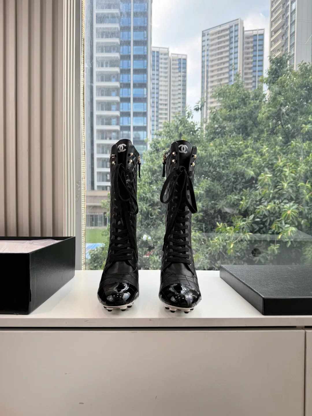 Women's Boots CHANEL 18069792