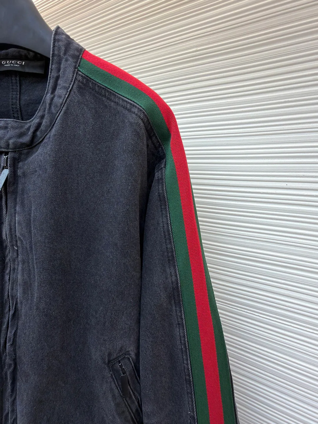 Men's Jackets And Down Jackets GUCCI 18461170
