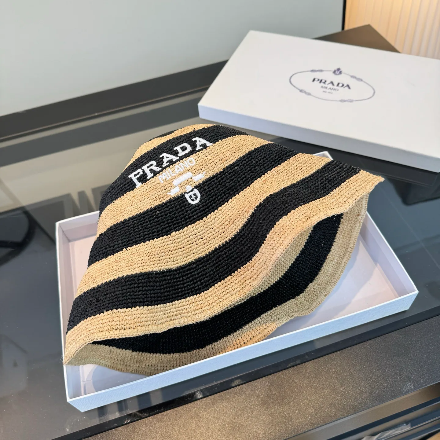 Hats PRADA 17350065