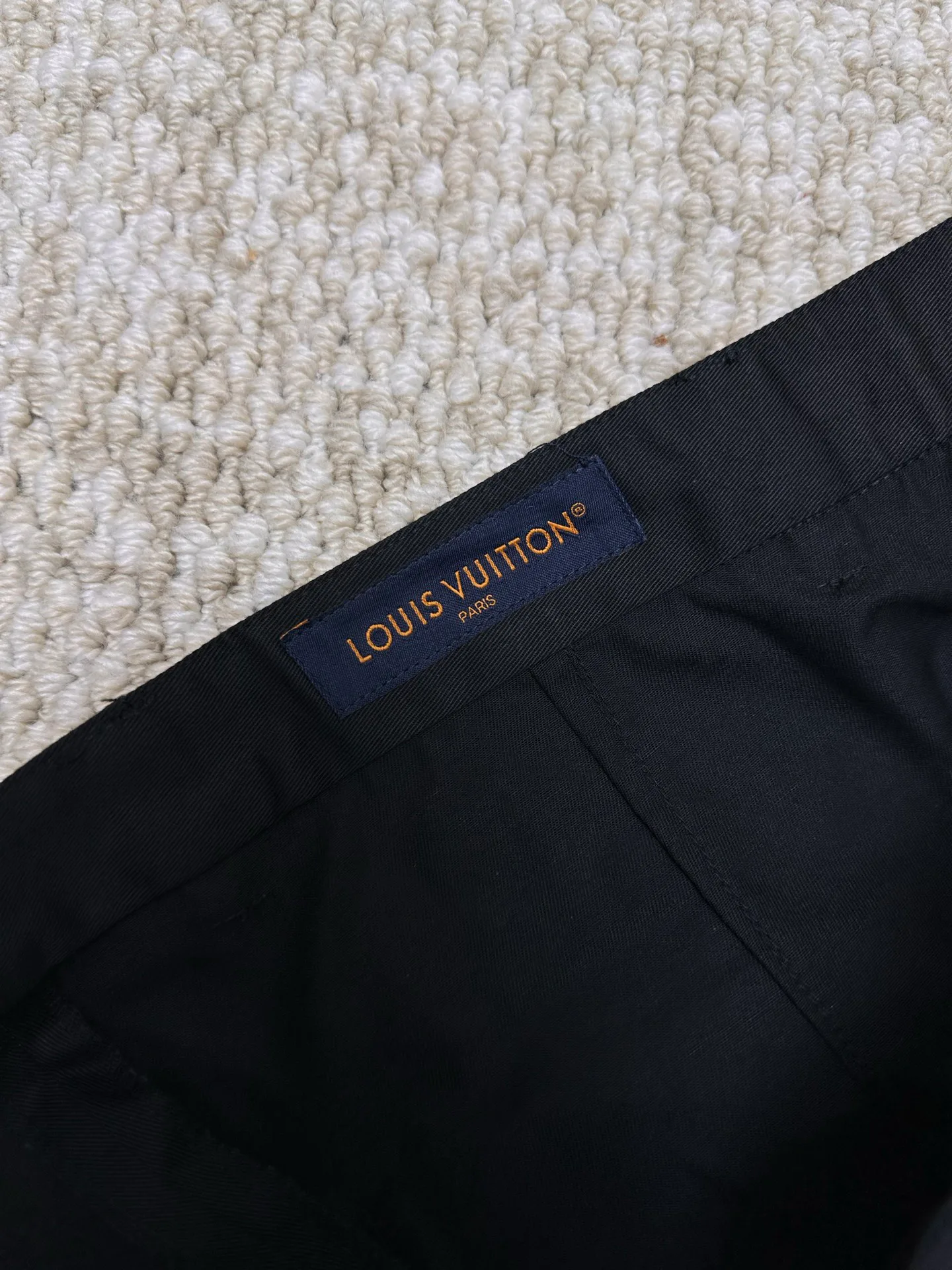 Men's Trousers LOUIS VUITTON 17975424