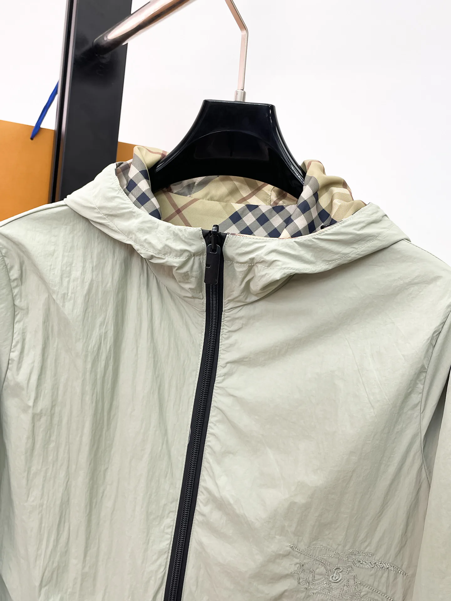 Men's Jackets And Down Jackets BURBERRY 17966724