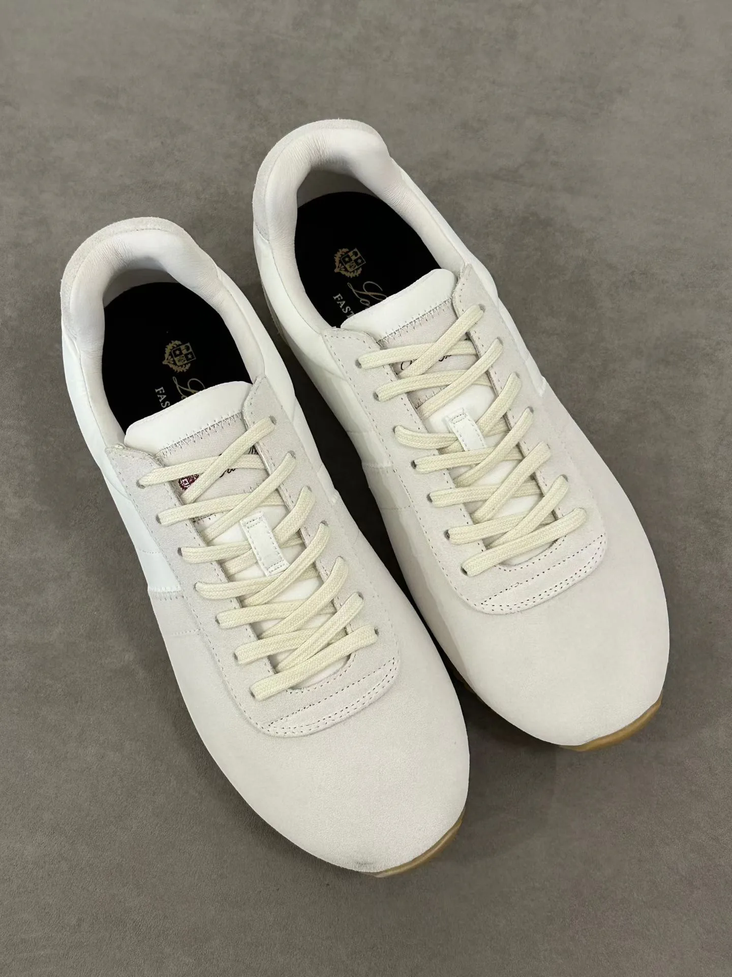 Women's Sneakers LORO PIANA 18267430