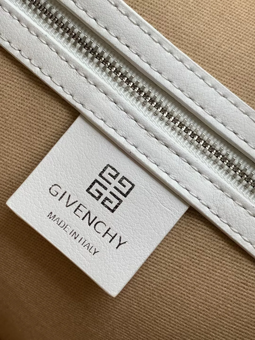 Women's Classic Handbags GIVENCHY 18452612